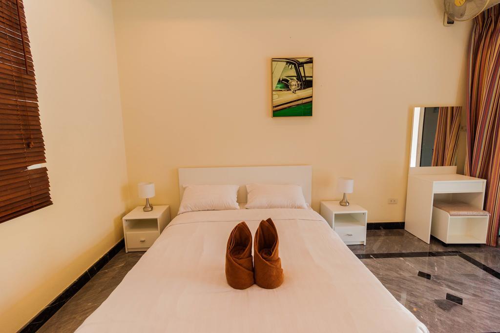 Ban Nong Tabaek Jomtien Palace Pool Villa By Pattaya Sunny Rentals מראה חיצוני תמונה