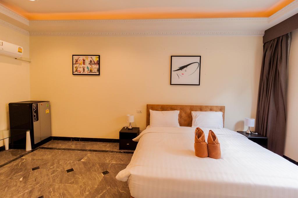 Ban Nong Tabaek Jomtien Palace Pool Villa By Pattaya Sunny Rentals מראה חיצוני תמונה