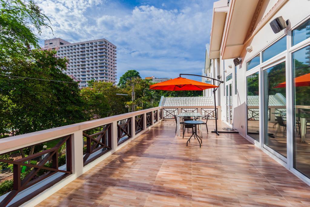 Ban Nong Tabaek Jomtien Palace Pool Villa By Pattaya Sunny Rentals מראה חיצוני תמונה