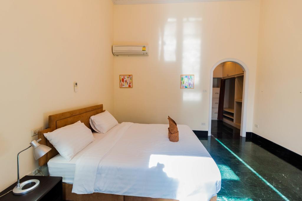 Ban Nong Tabaek Jomtien Palace Pool Villa By Pattaya Sunny Rentals מראה חיצוני תמונה